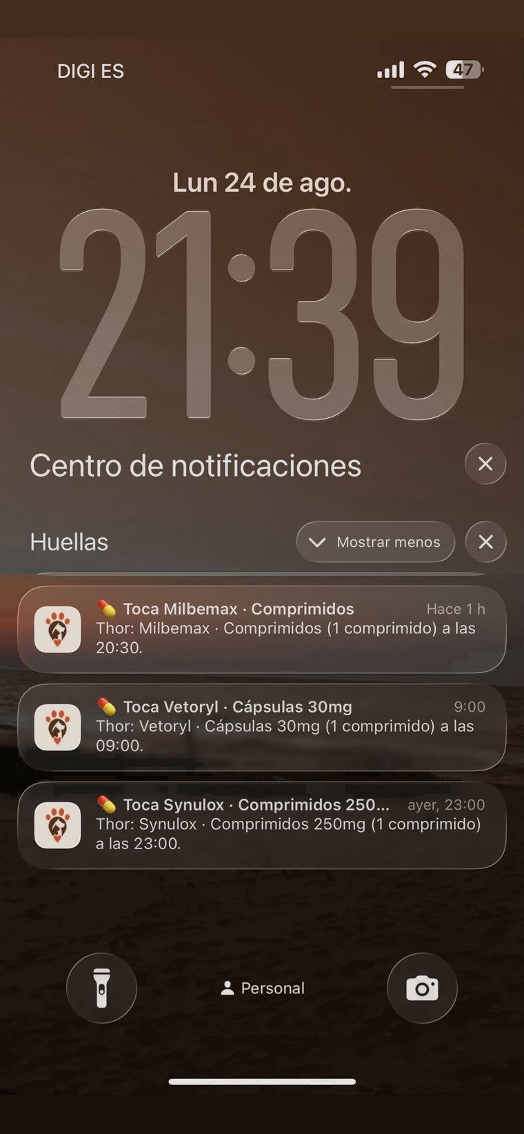 Avisos de medicacion de Huellas en la pantalla bloqueada del movil